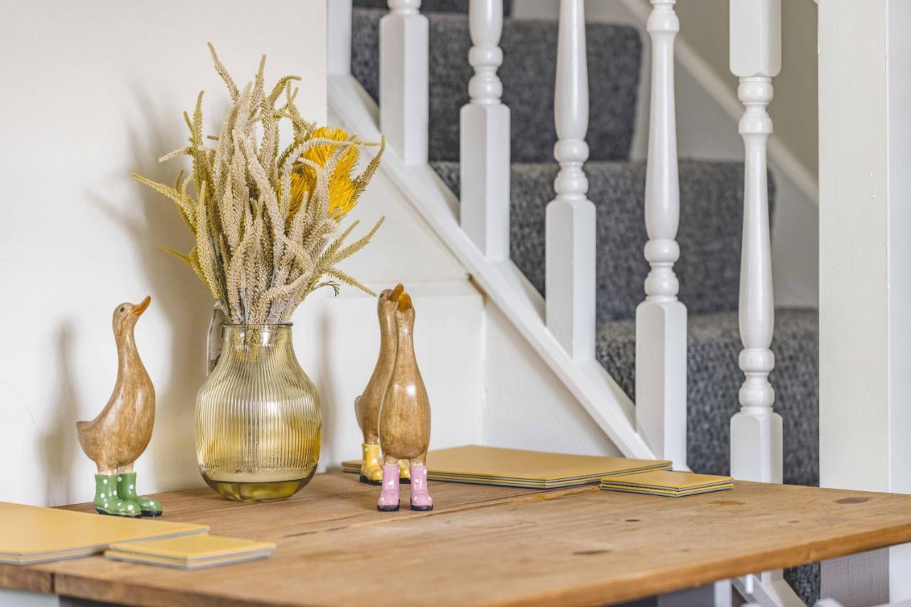 Villa Windsor Burnham Ascot Haven Sleeps 4 à Slough Extérieur photo
